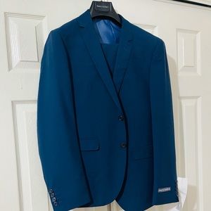 Alberto Cardinali Suit